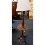 MAHOGANY STANDARD LAMP/WINE TABLE ON TRIPOD LEGS WITH SHADE