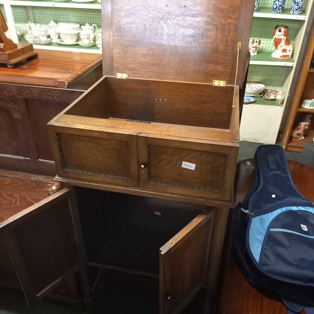OAK CARVED CABINET WITH HINGED TOP, ORIGINALLY CONTAINED MARCONI RADIOGRAM - Image 2 of 2