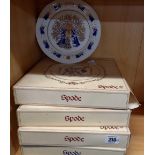 QTY OF SPODE BONE CHINA DECORATIVE PLATES