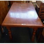 LARGE POLISHED OAK DRAW LEAF TABLE WITH GOOD BALUSTER LEGS, 4ft 9'' X 2ft 9'' EXTENDING TO 8ft