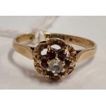 9ct TOPAZ & RED STONE CLUSTER RING