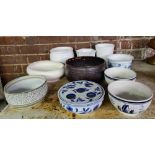 SHELF OF VARIOUS BOWLS & FLOWER POTS