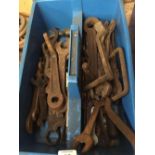 TUB OF VINTAGE OPEN ENDED SPANNERS INCL; LISTER