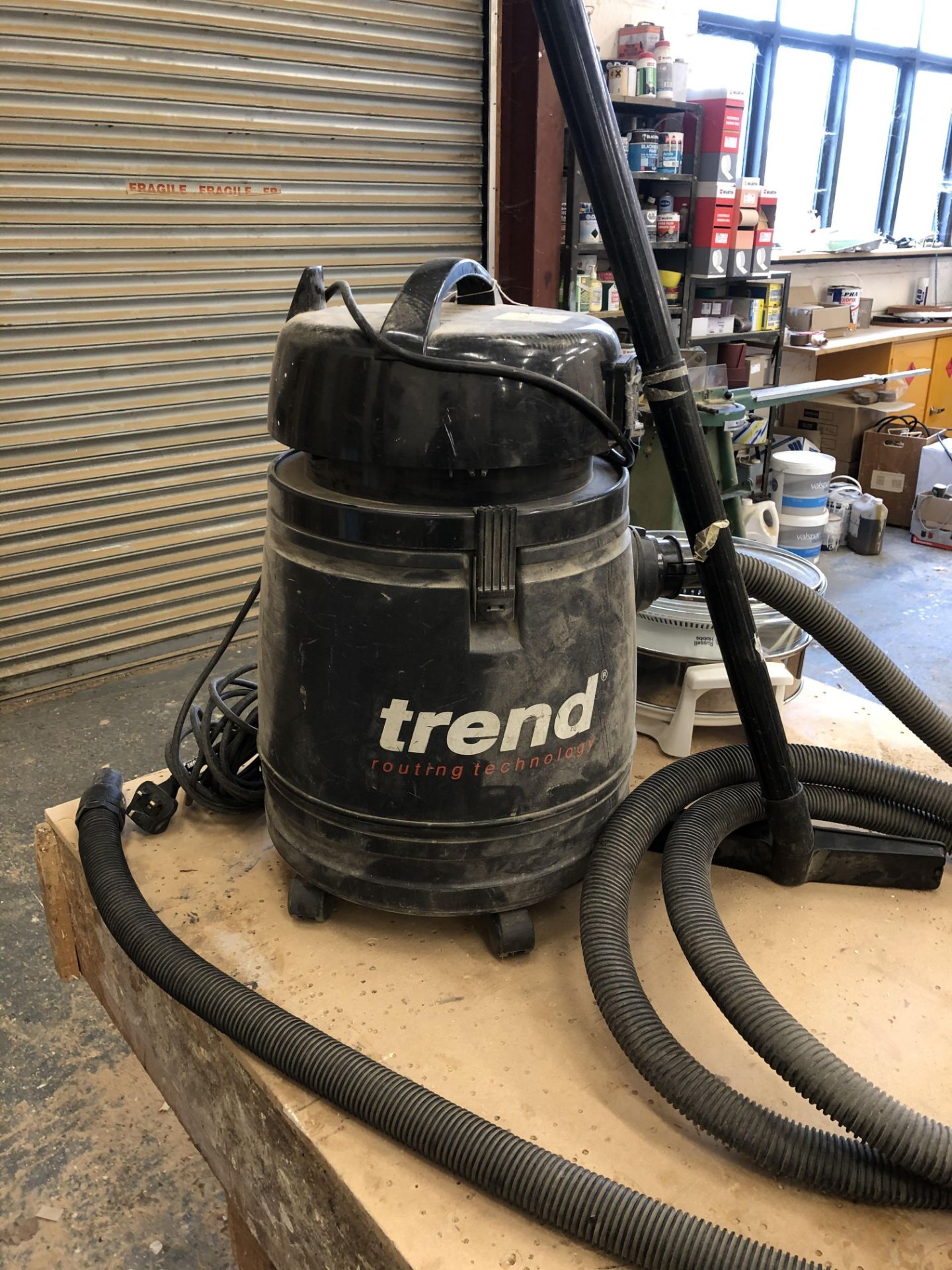 Trend T30AF Wet & Dry Vacuum Extractor - Image 2 of 2