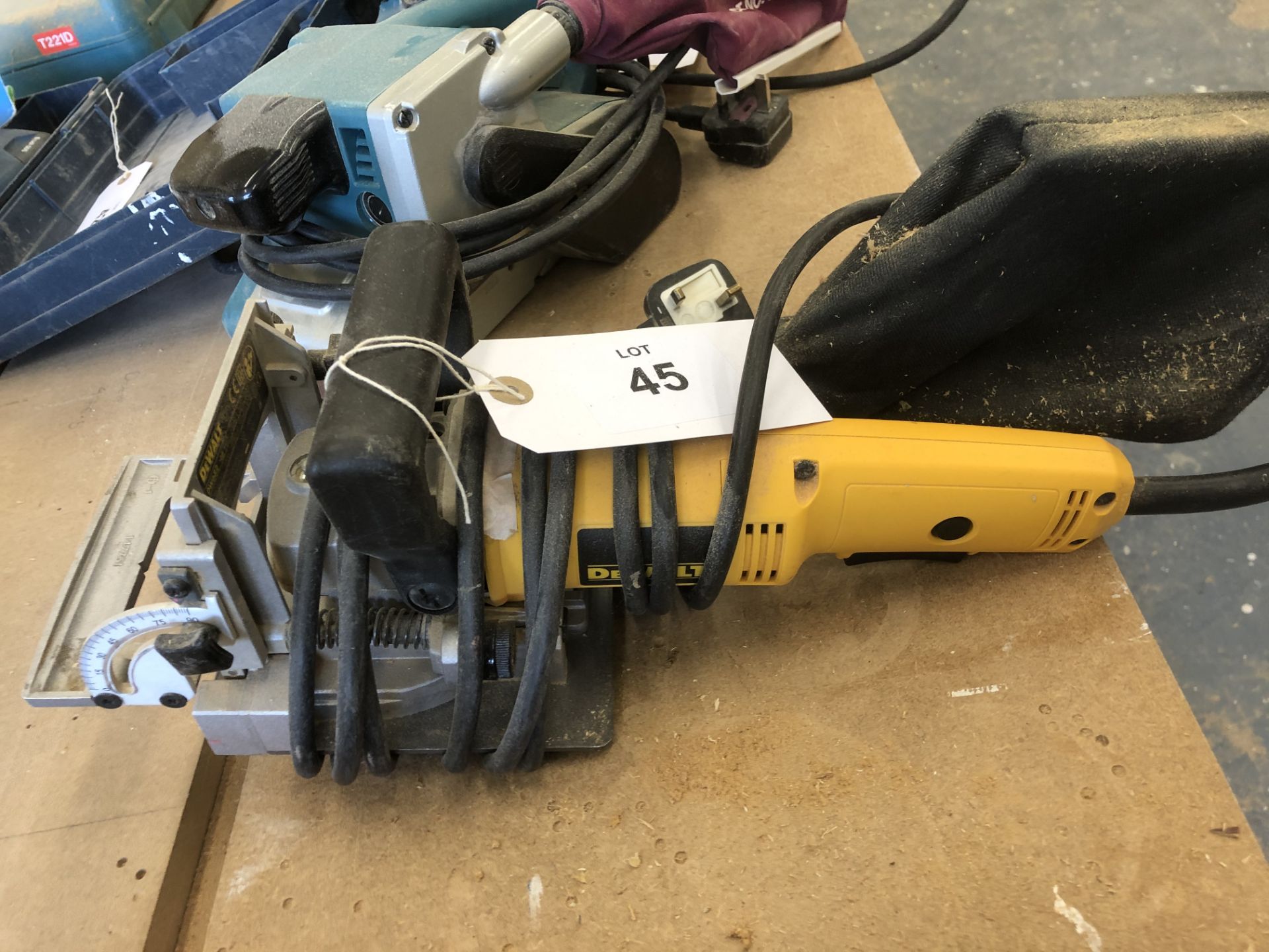 Dewalt DW682 Biscuit Joiner