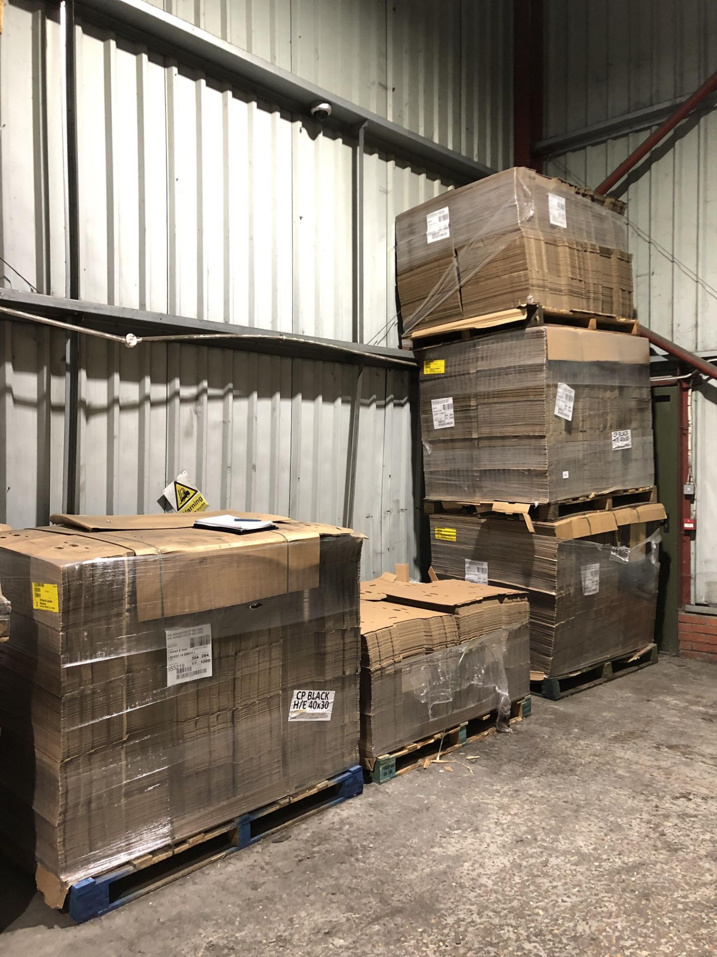 (5) Pallets of 40x30x130 Cardboard Boxes