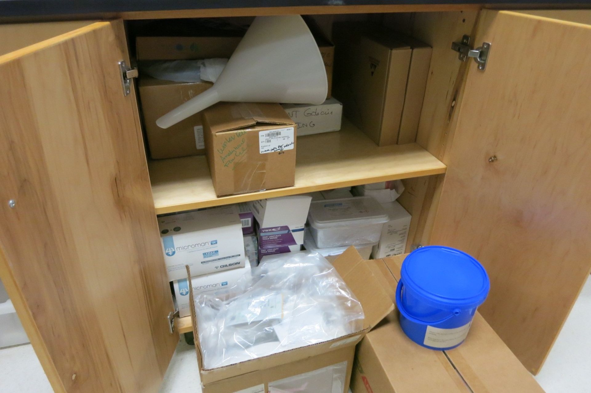 Miscellaneous Lab Supplies - Image 3 of 5