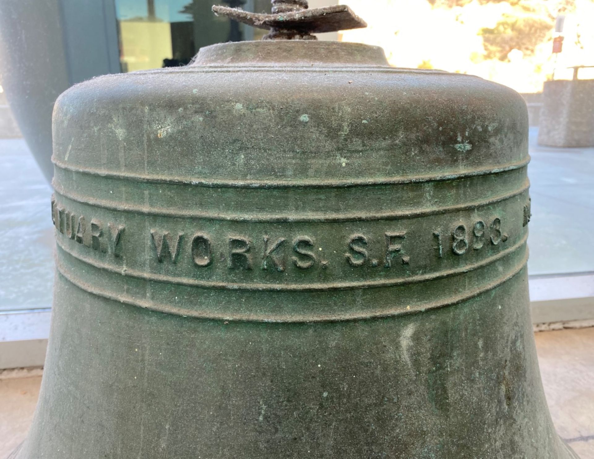 Bronze bell from Whyte & De Rome 1893 Brass & Bell Foundry - Image 2 of 2