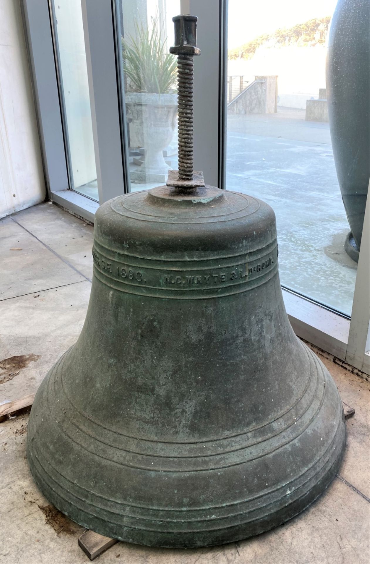 Bronze bell from Whyte & De Rome 1893 Brass & Bell Foundry