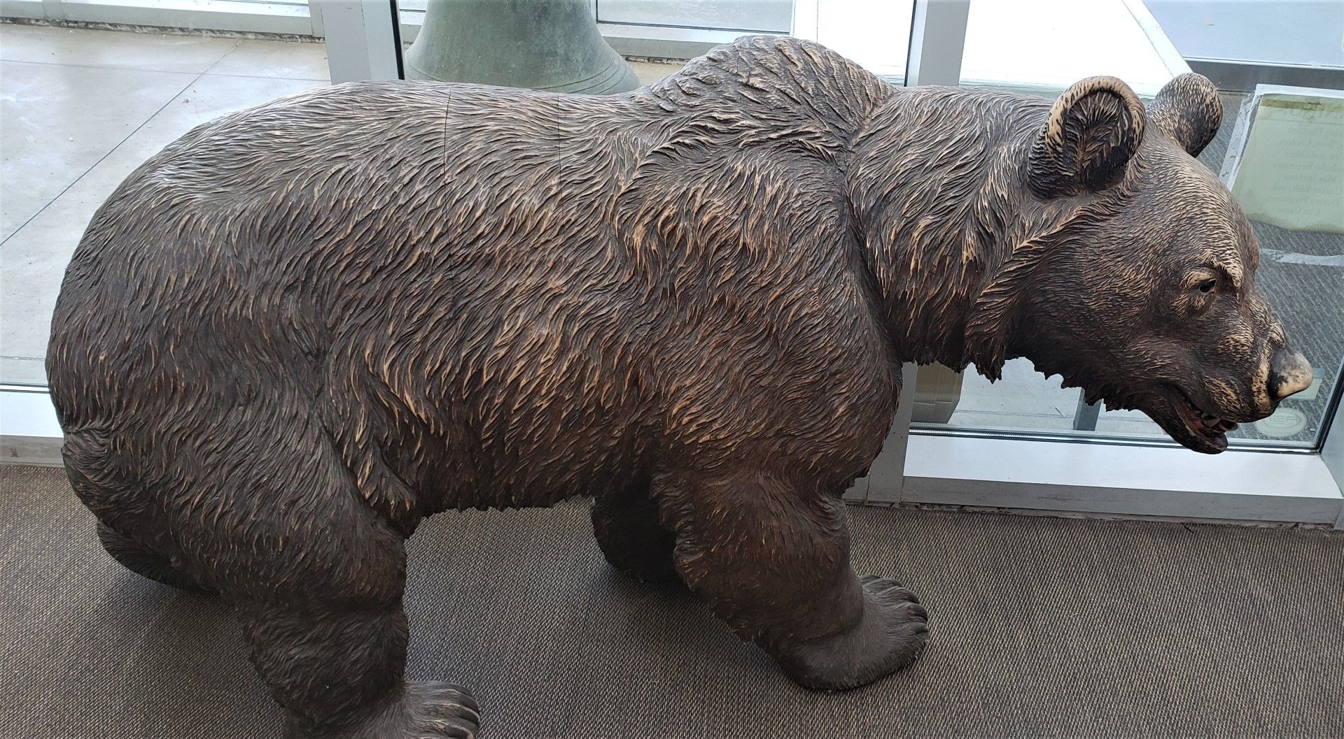 Carved Wooden Bear Statue - Image 3 of 4