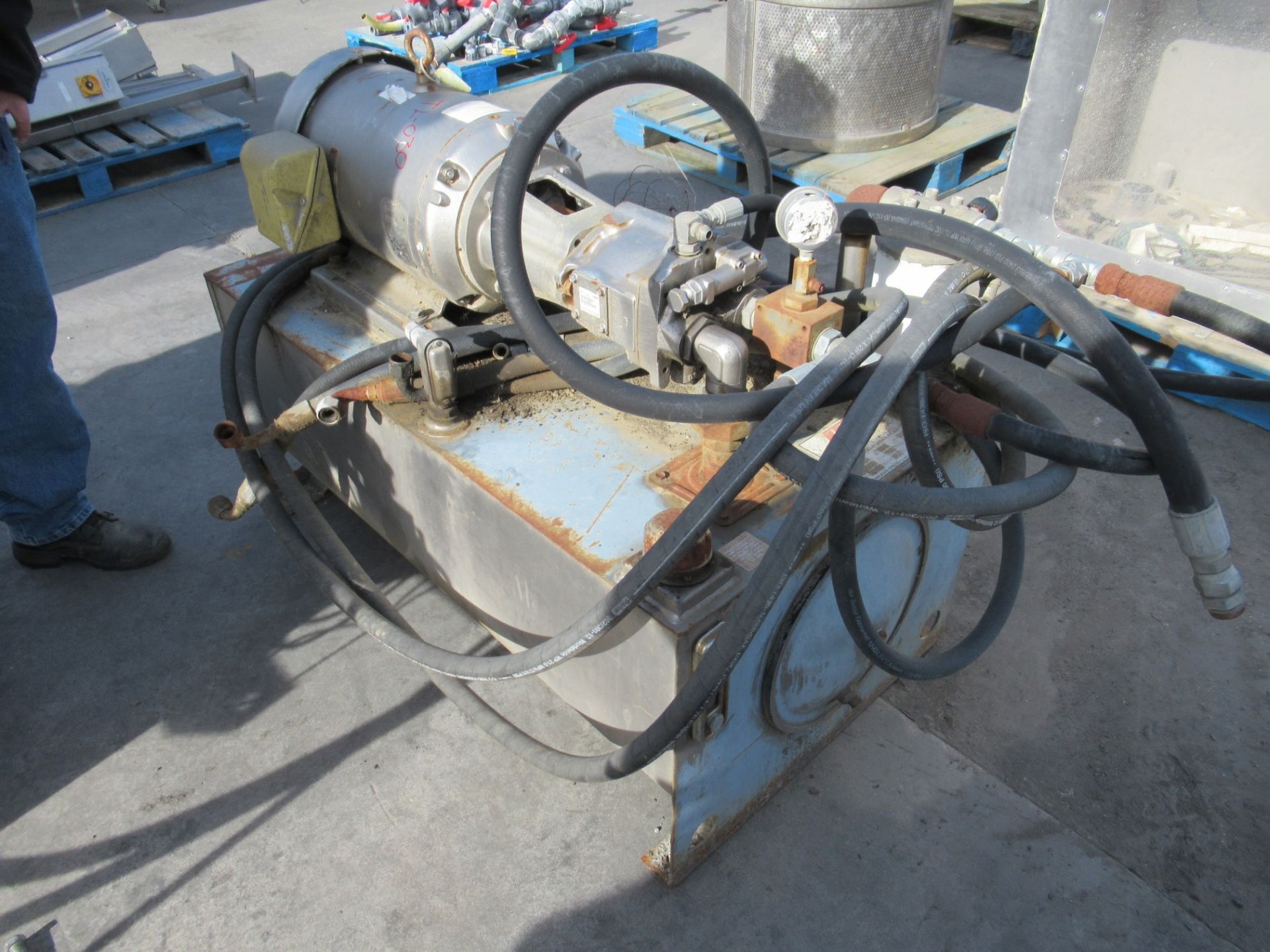 Hydraulic Pump - Image 2 of 3