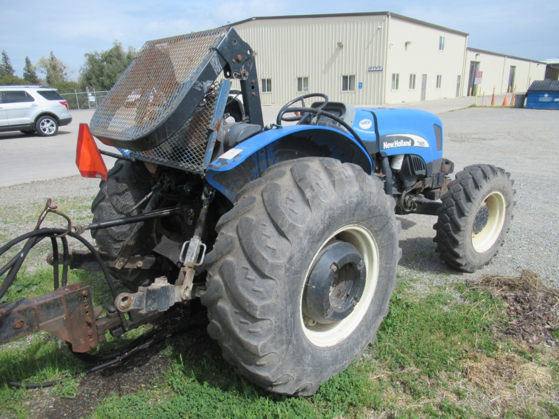 Farm Tractor - Image 4 of 5