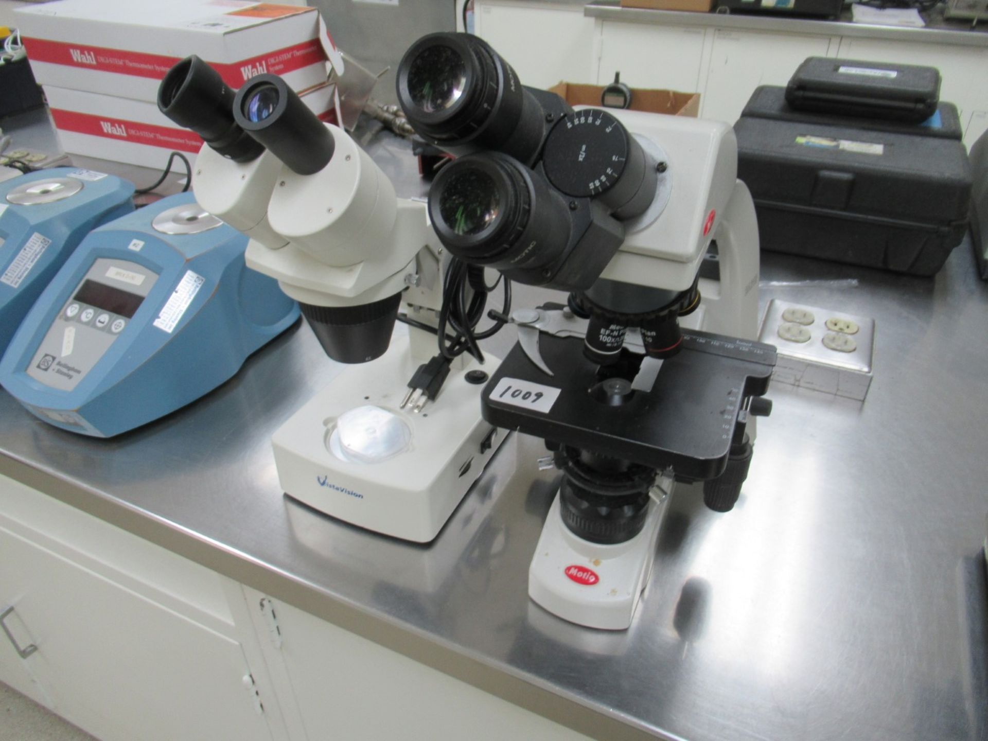 Microscopes - Image 2 of 3