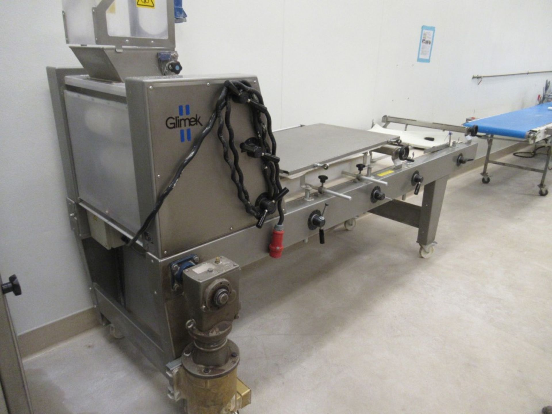 Moulder - Image 3 of 3