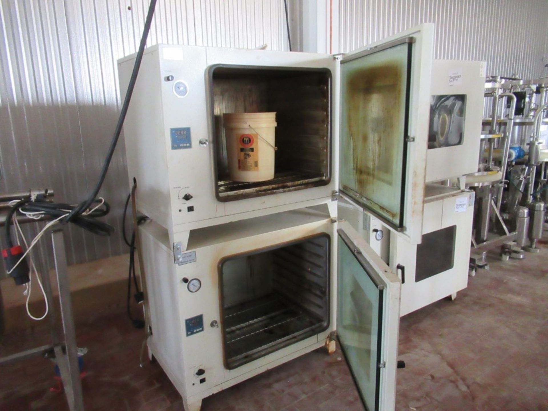 Vaccum Drying Ovens