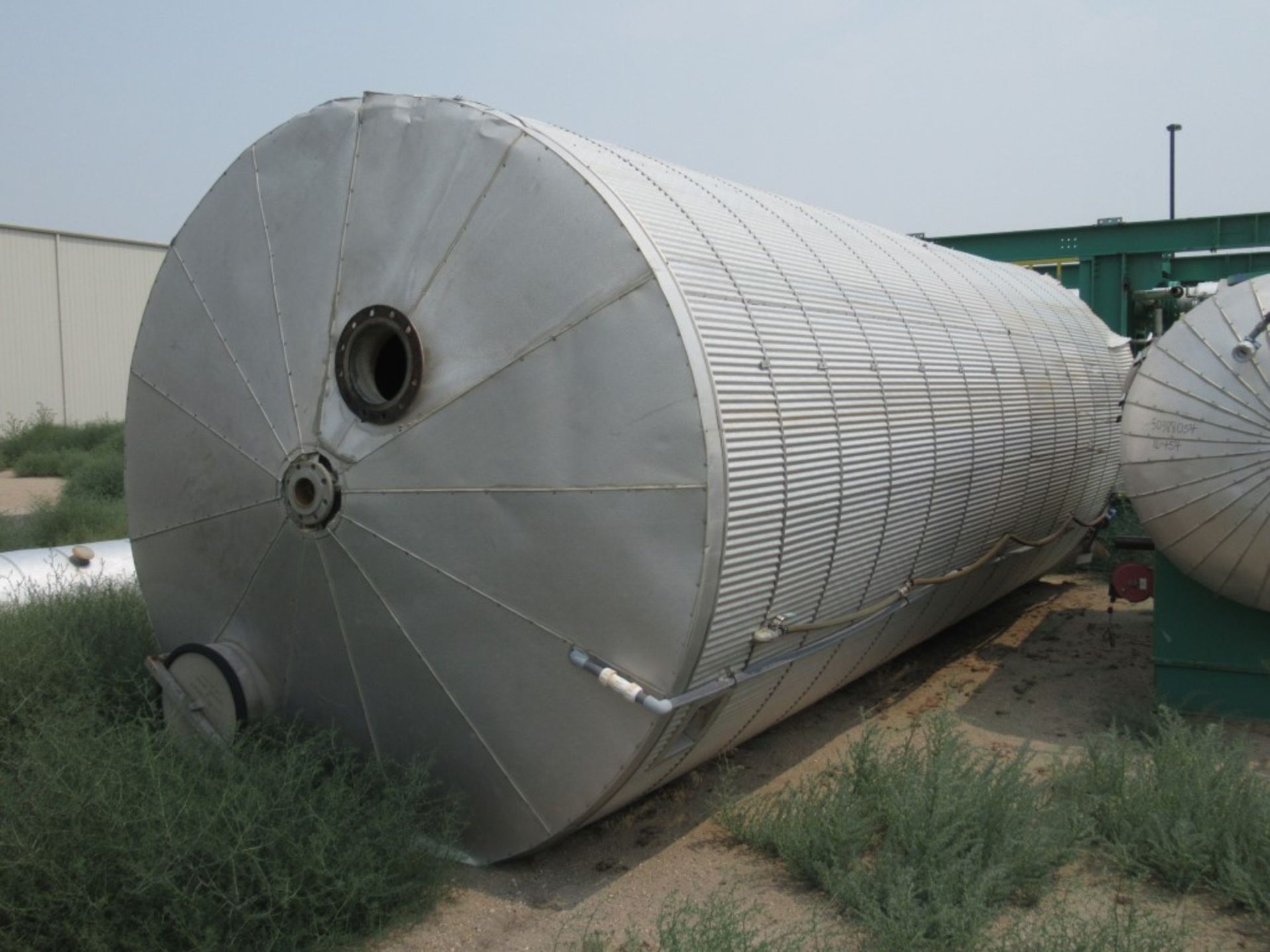 Vertical SS Storage Tank - Image 2 of 3