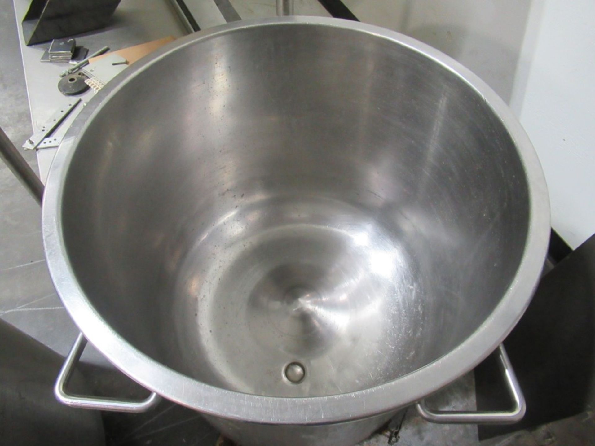 Mixing Bowl - Image 2 of 3