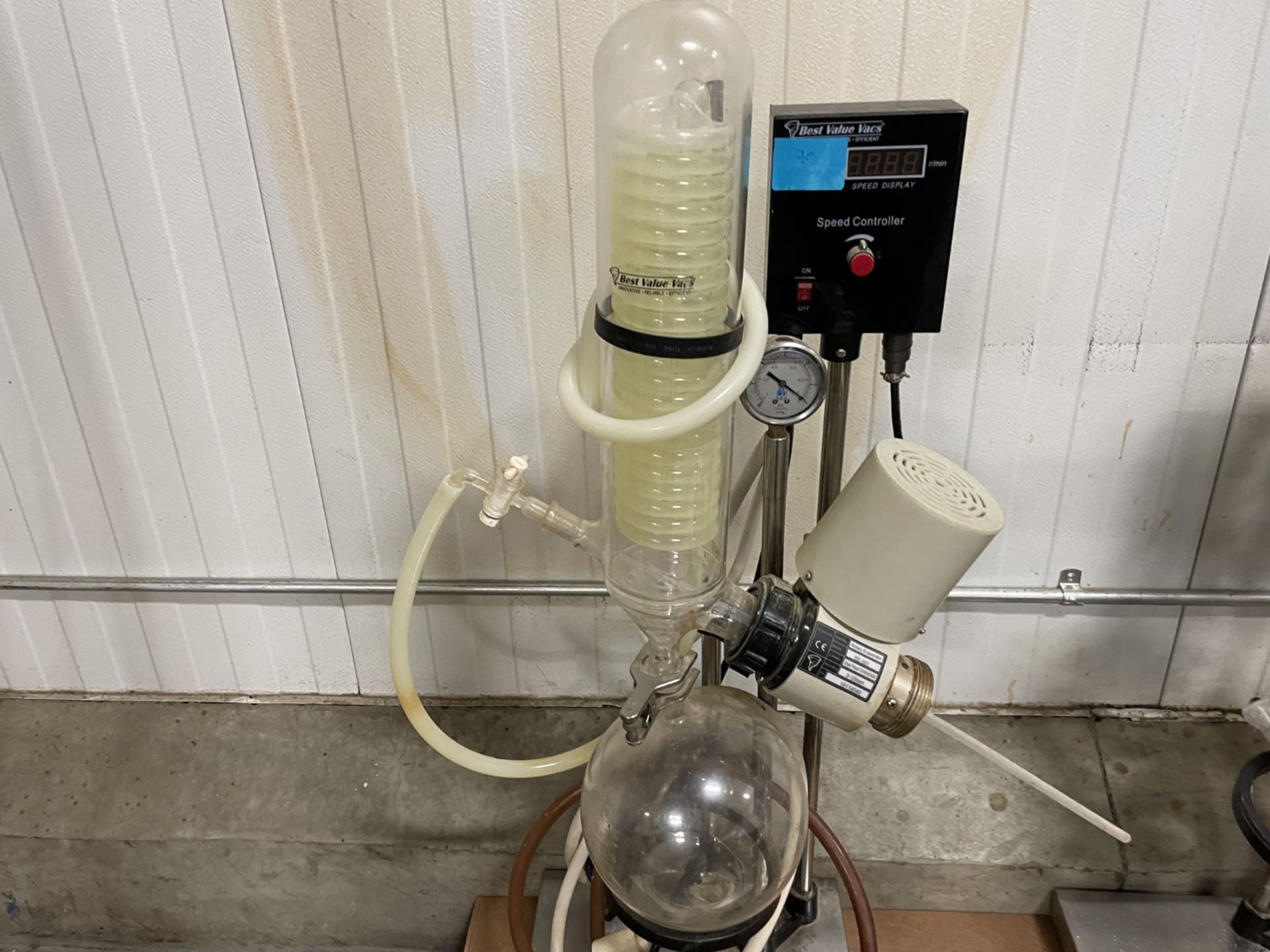 Oil Distillation Rotary Evaporator - Image 4 of 5