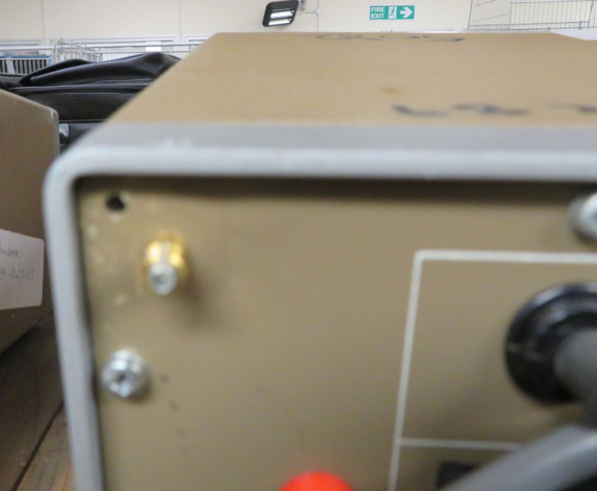 Gould J3B Signal Generator - Missing Foot - Image 4 of 4