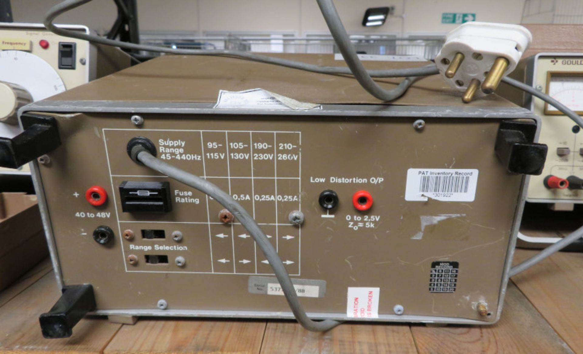 Gould J3B Signal Generator - Missing Foot - Image 3 of 4