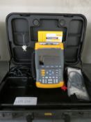 Fluke 199C Scopemeter Color in Case - 200MHz - 2.5GS/s