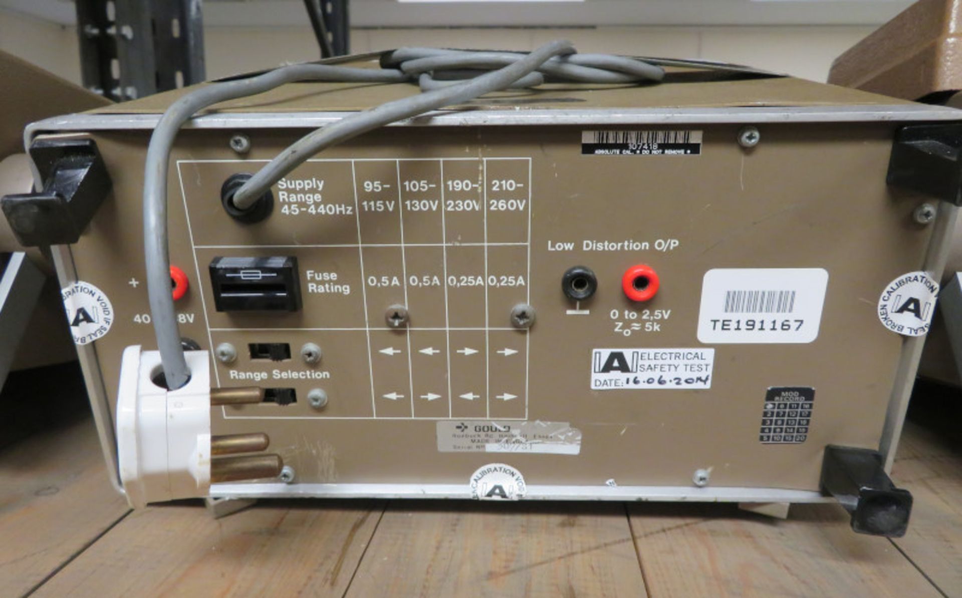 Gould J3B Signal Generator - Missing Foot & Broken Case - Image 2 of 3