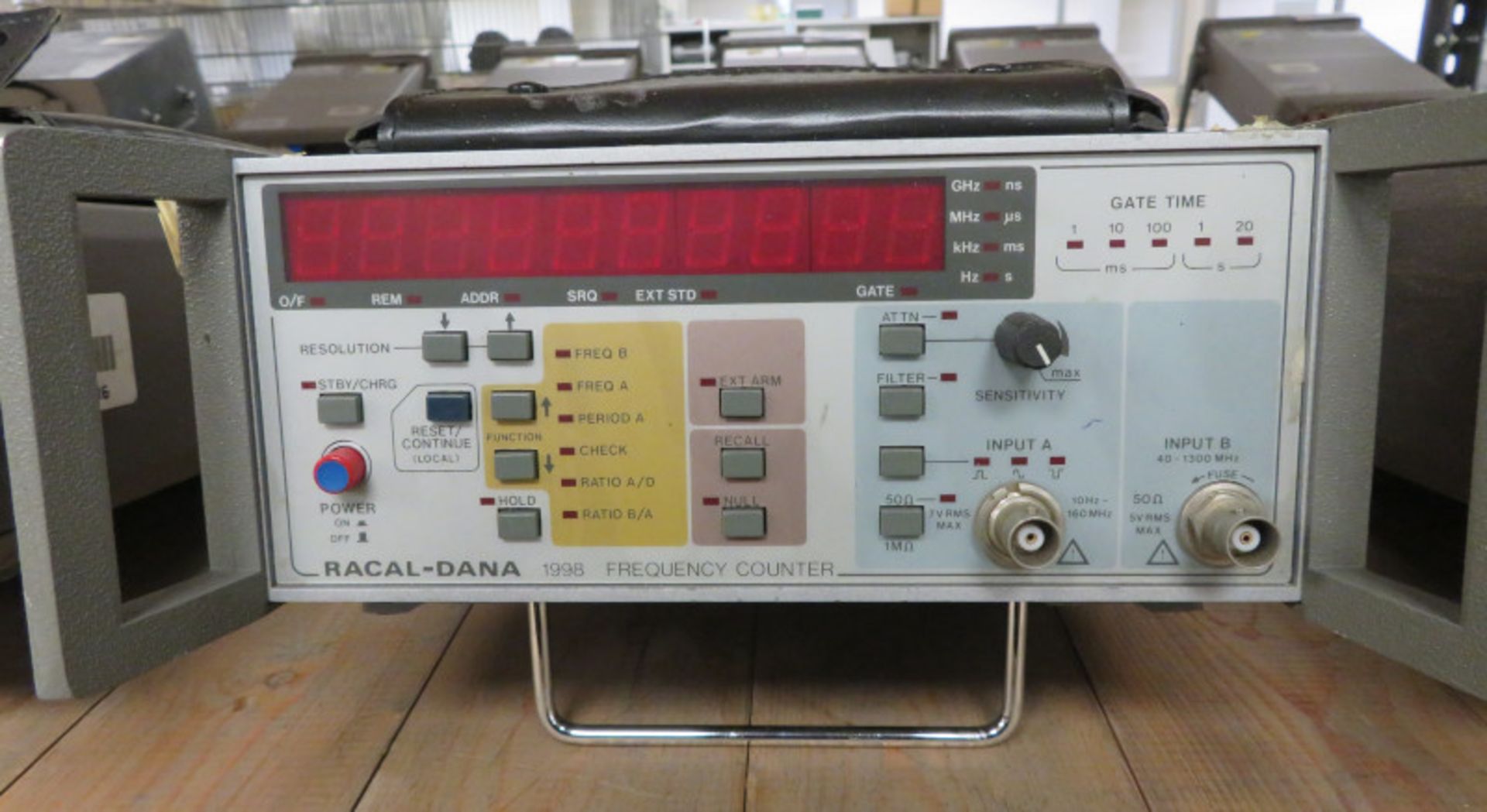 Racal-Dana 1998 Frequency Counter - Image 2 of 3