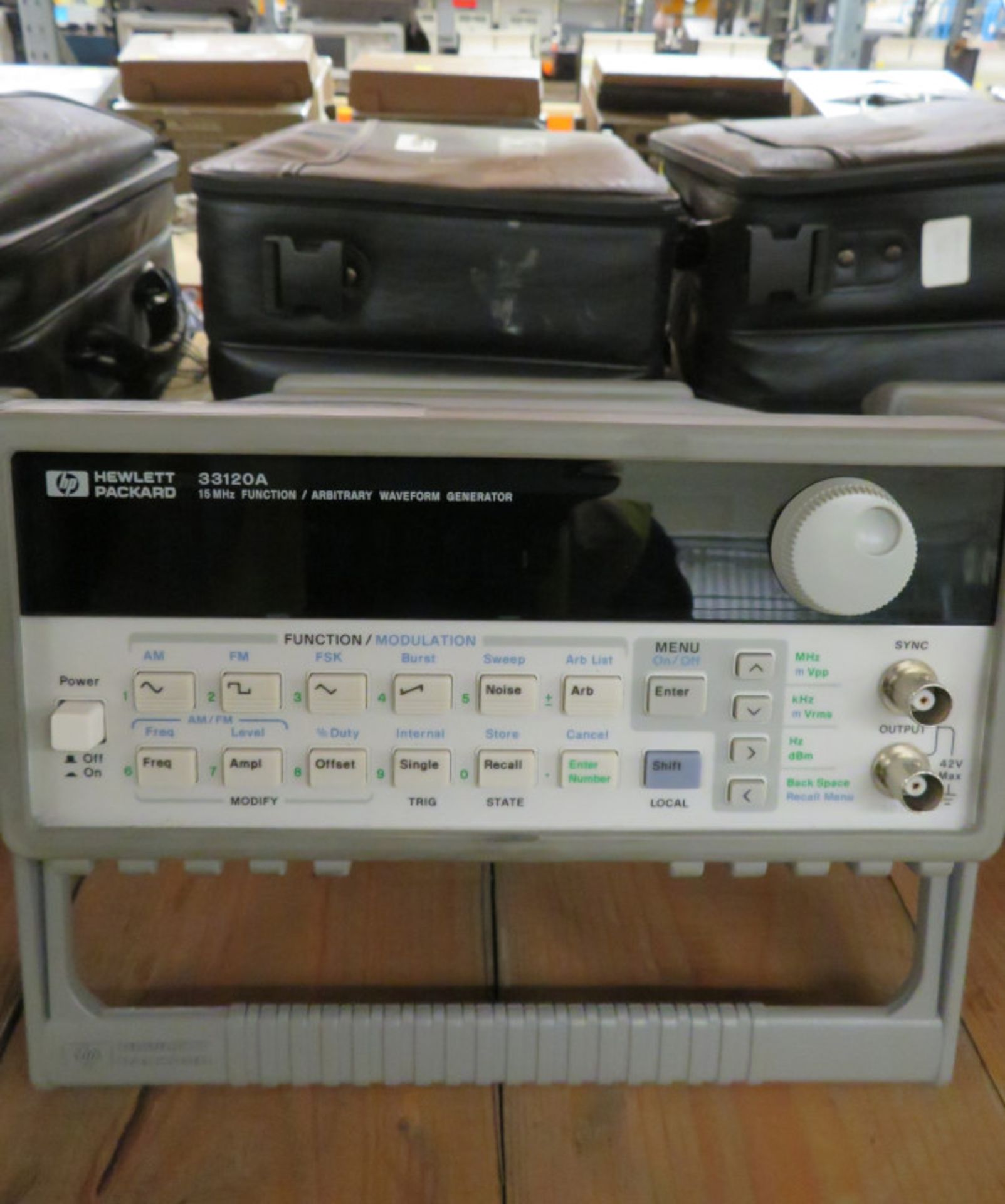 HP 33120A 15MHz Function/Arbitrary Waveform Generator - No Power Cable & Manual