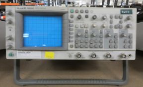 Fluke PM3092 Oscilloscope - 200MHz