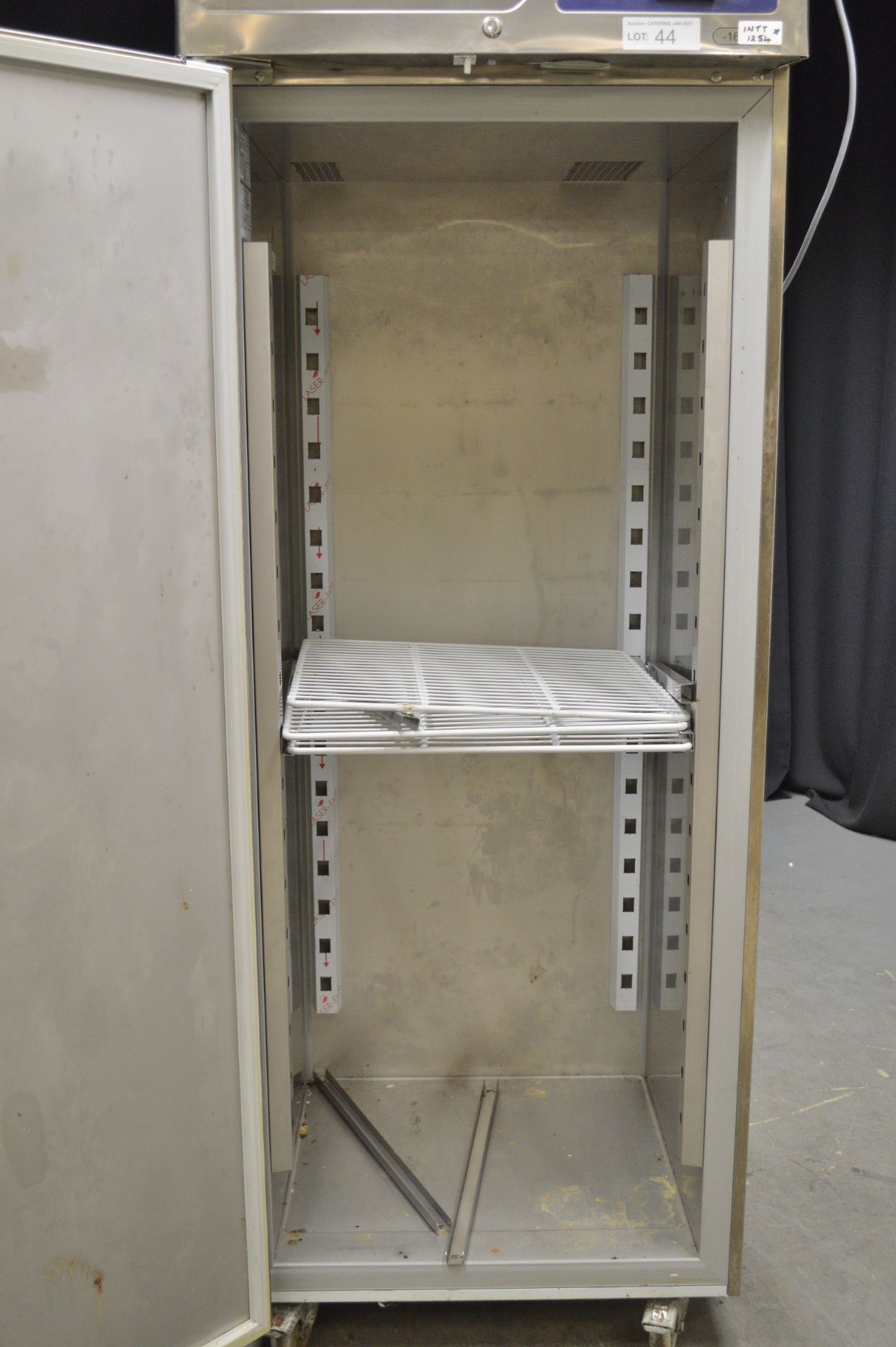 Dalmec PPCC600BT Stainless Steel Freezer (damage to top of freezer) - Image 4 of 8