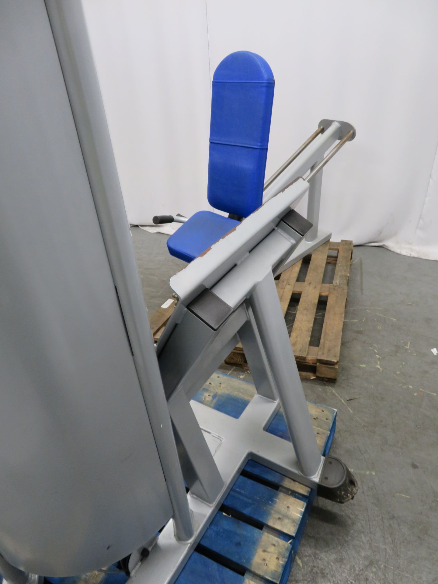 R2 Cable Leg Press. - Image 11 of 11