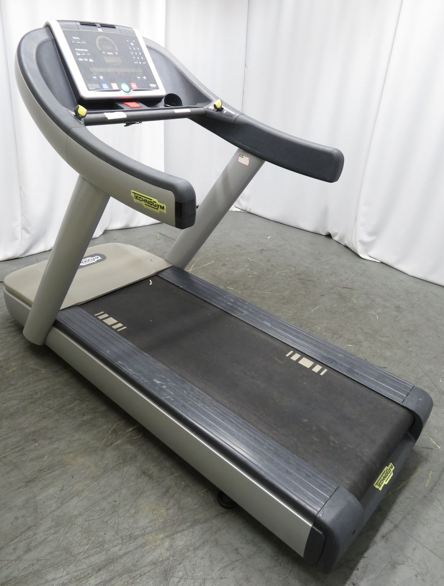 Technogym Run Now 700 Treadmill. LED Display. - Image 2 of 11