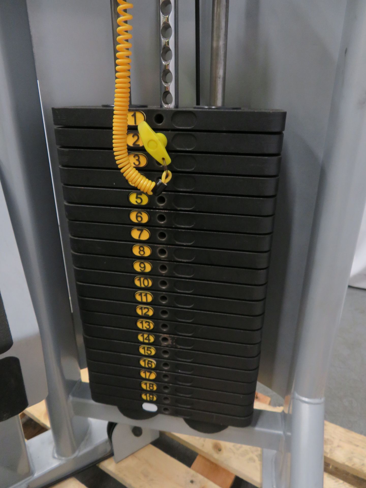 R2 Cable Leg Press. - Image 12 of 13