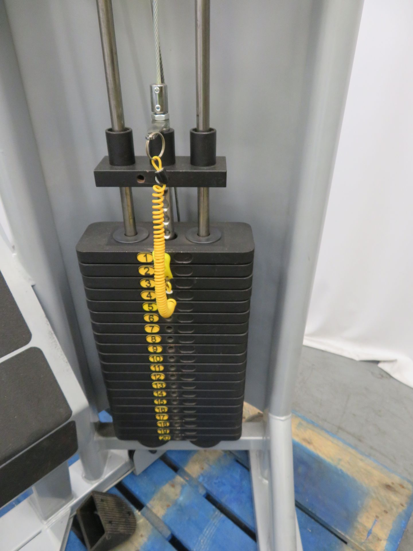 R2 Cable Leg Press. - Image 6 of 11