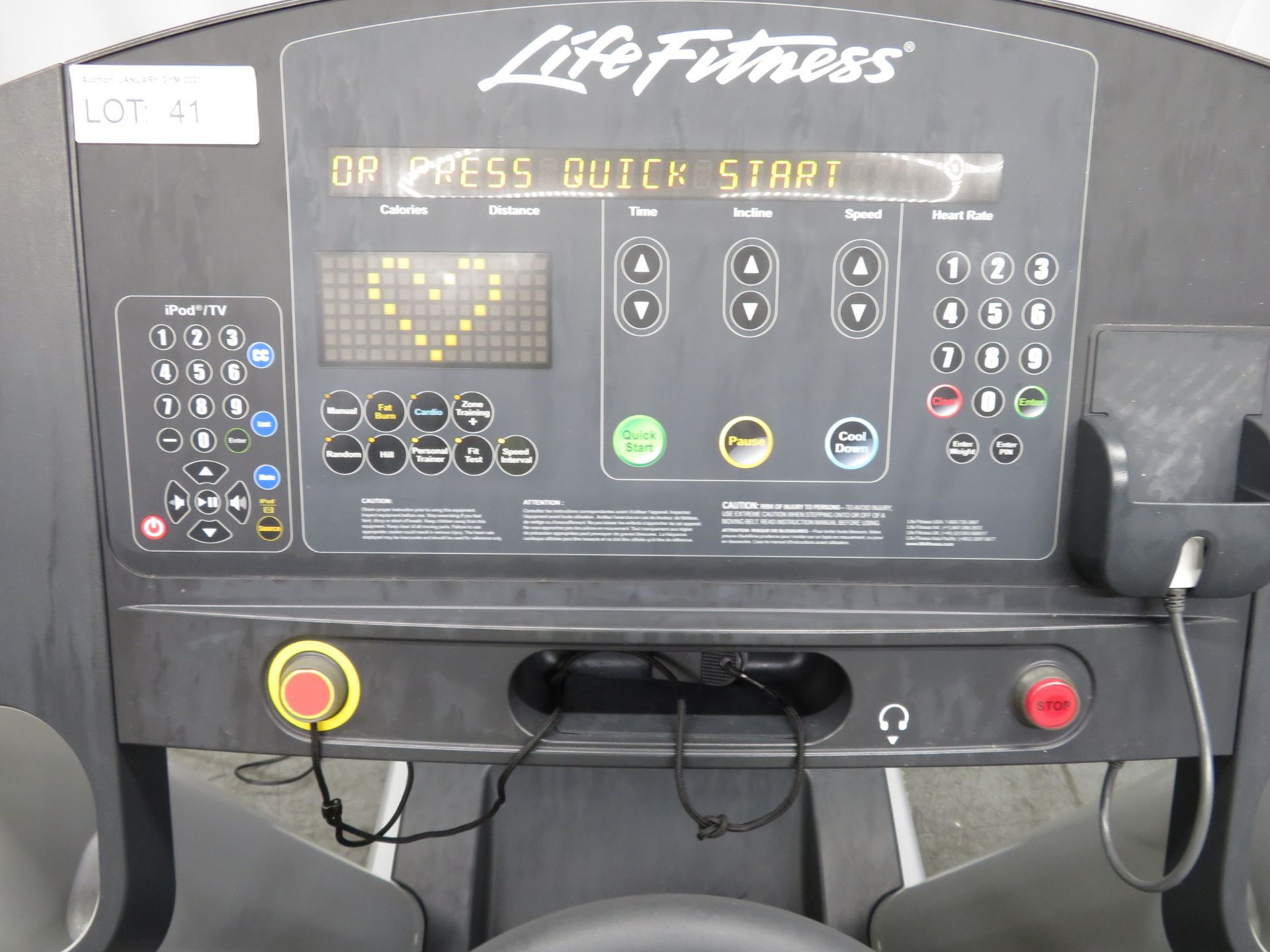 Life Fitness Flex Deck Treadmill. LED Display. - Image 6 of 9