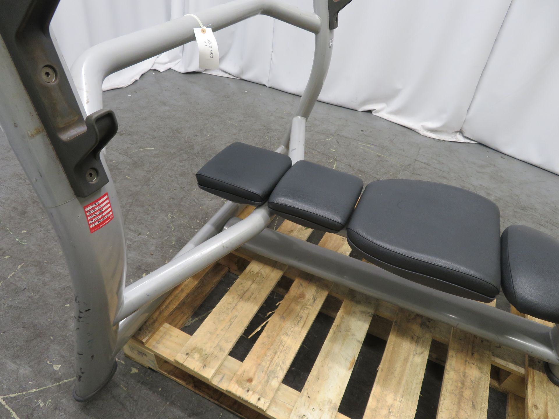 Technogym Model 4SC Chest Press Bench. - Image 7 of 9