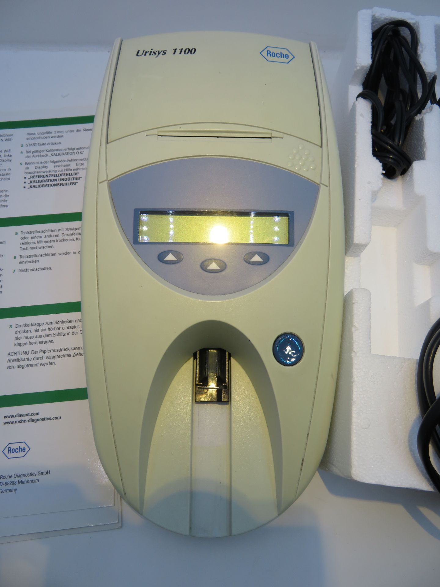 Roche Urisys 1100 Urine Analyzer. Serial Number: UX09627568. - Image 3 of 6