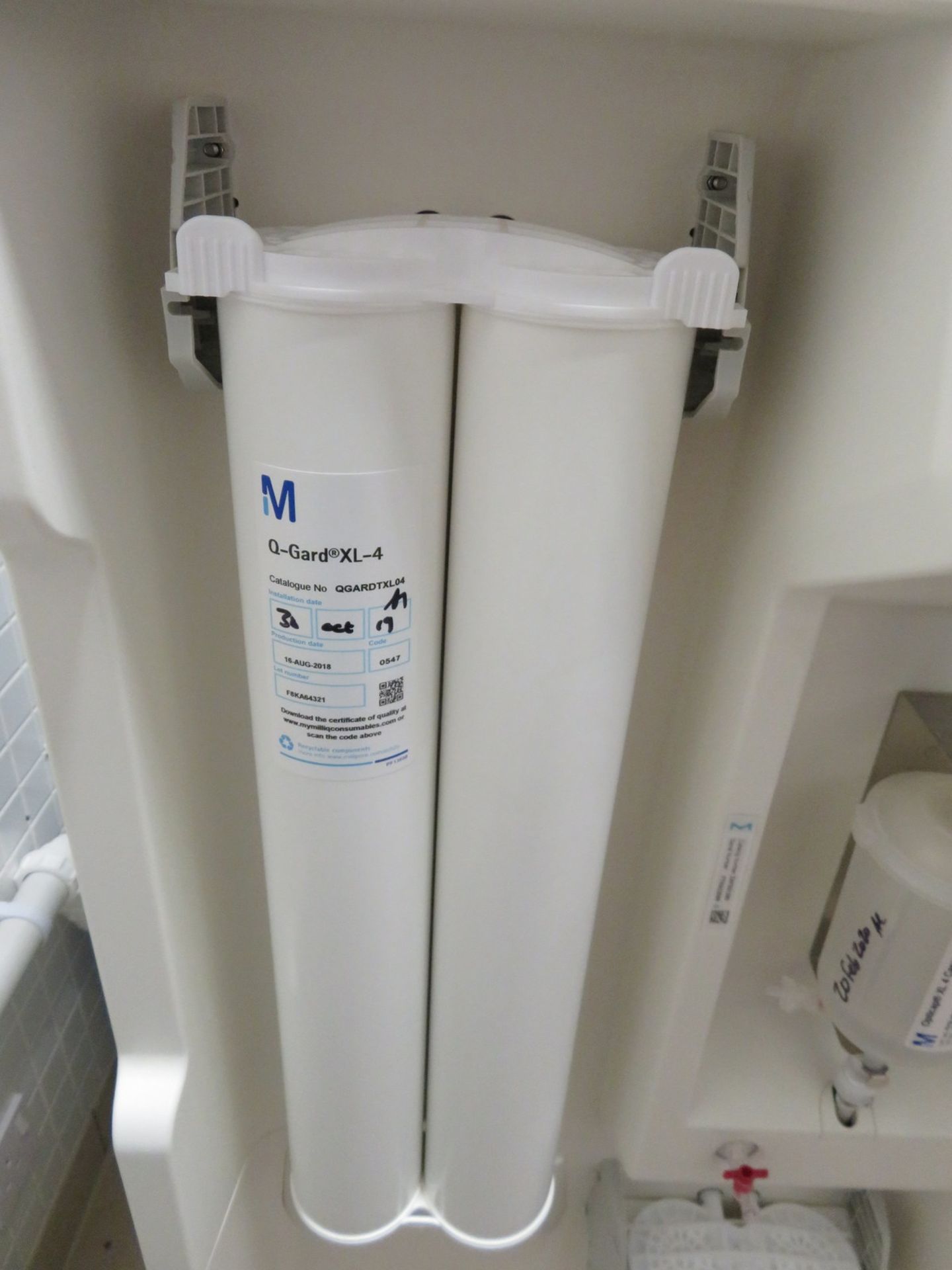 Millipore-Q CLX-7080 Ultra Pure Water System. Serial Number: F7MA32086C. - Image 4 of 7