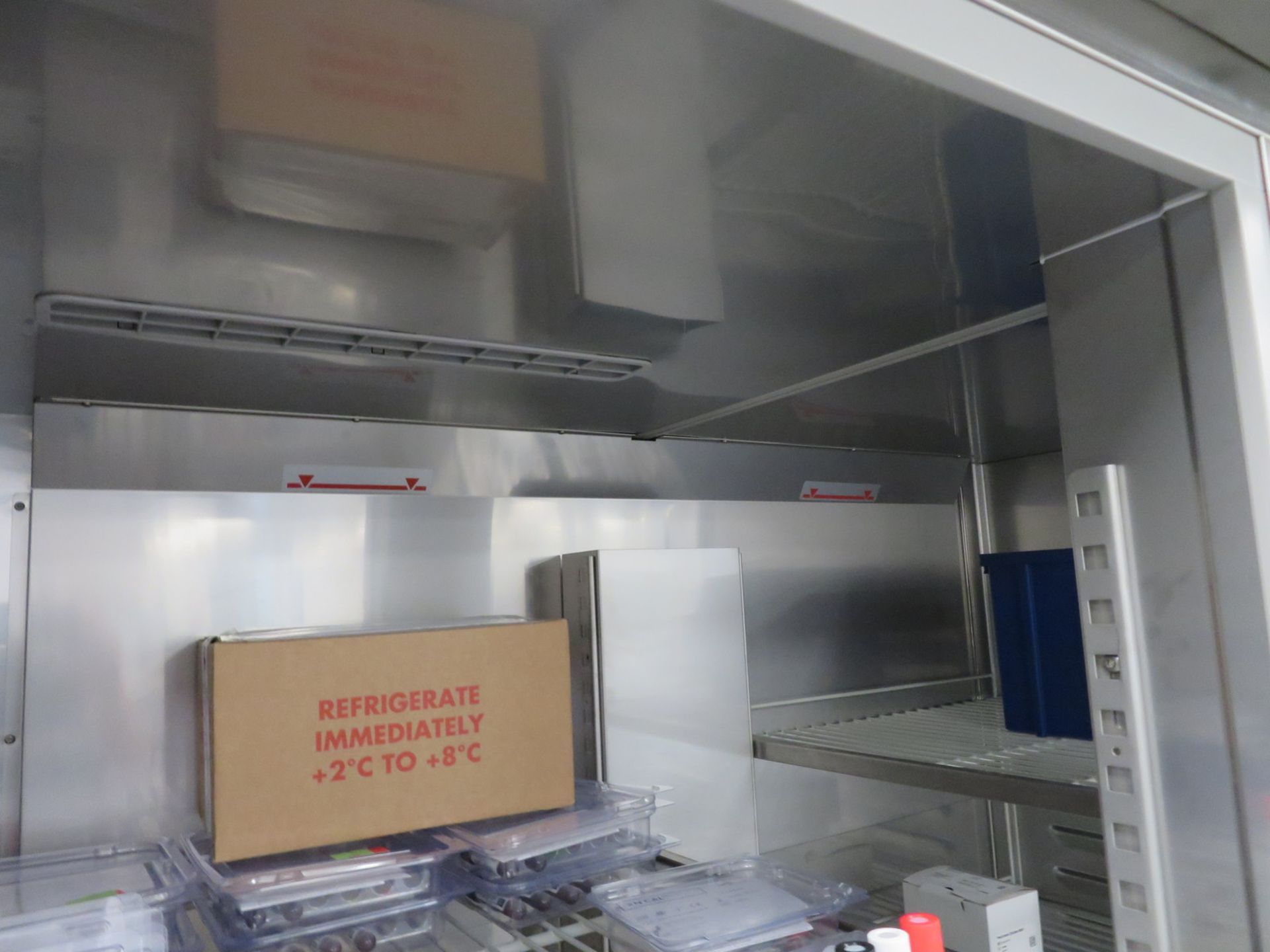 Liebherr ProfiLine GGPv 1470 Double Door Laboratory Freezer. -10'c -26'c Range. - Image 8 of 8