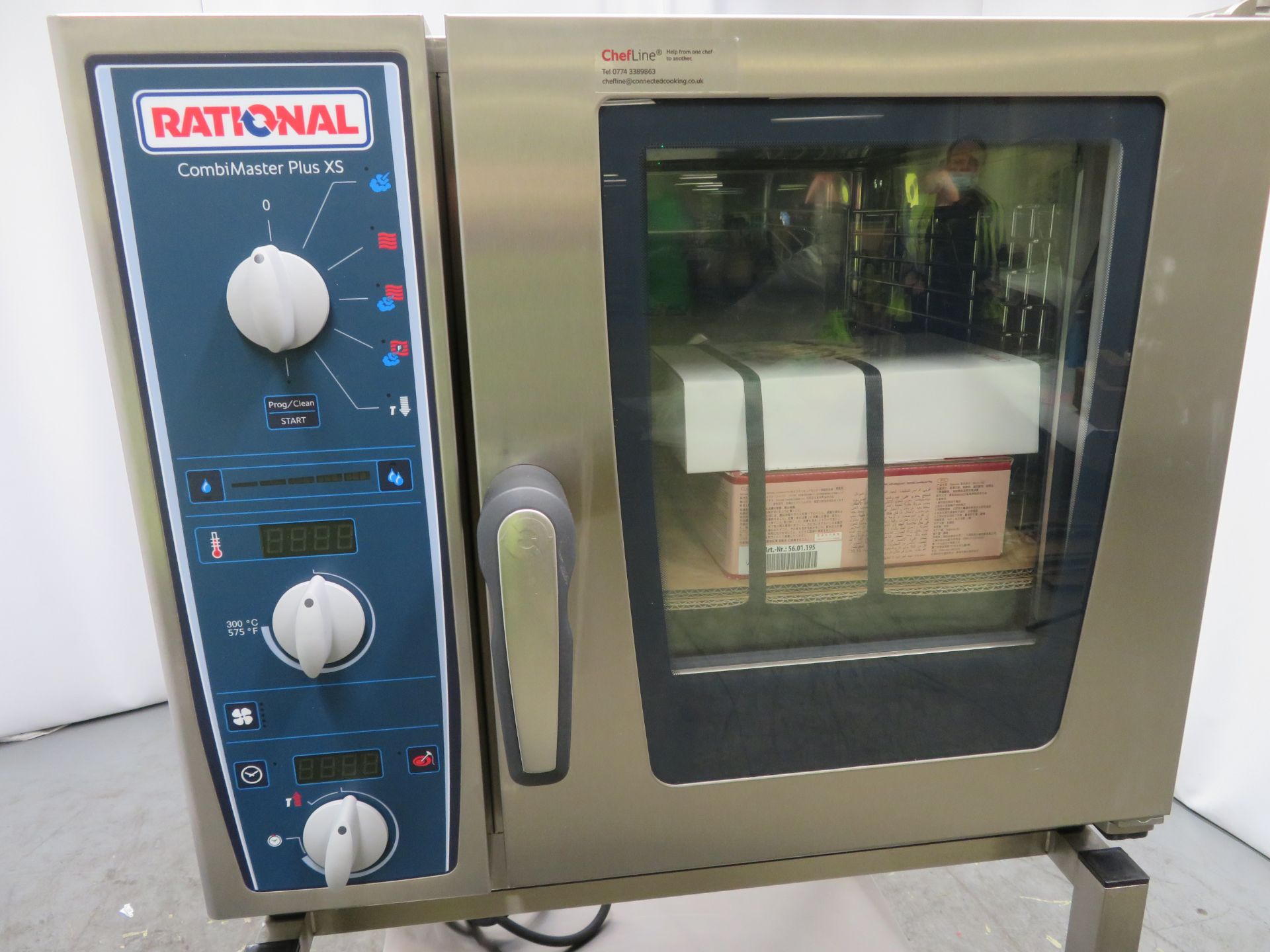 Rational CombiMaster Plus XS 6-2/3E combi oven with stand. 2019 model. Ex Demo. Tested and working - Image 4 of 9