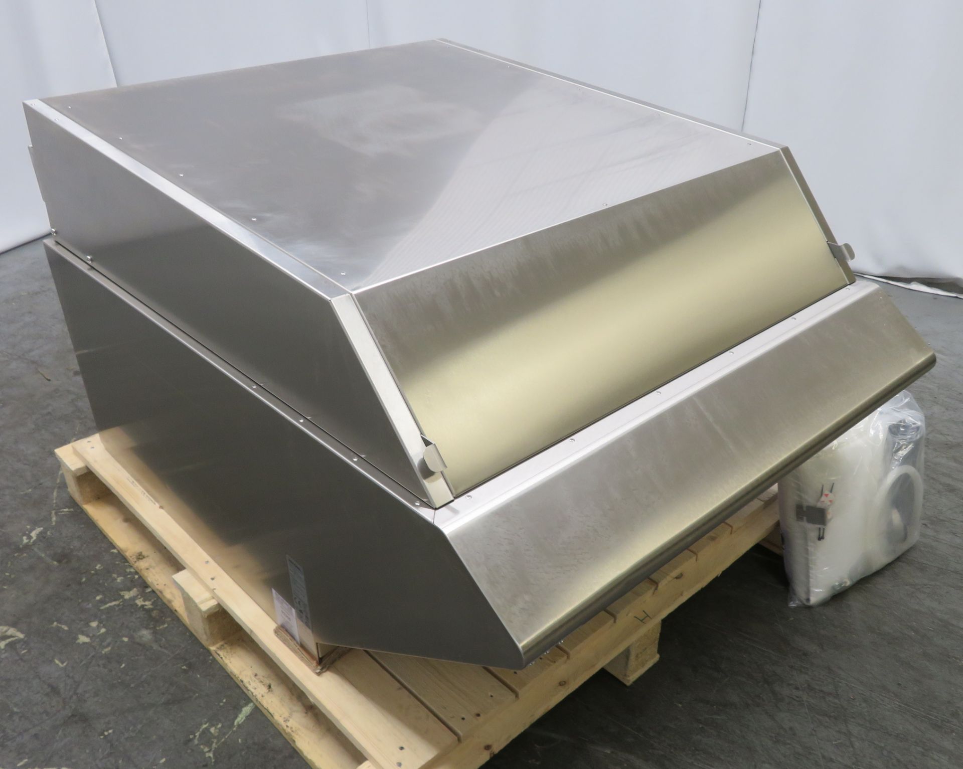 Rational 60.72.203 Ultravent Plus 61/101E smoke and condensation hood. 2019 model. - Image 3 of 9