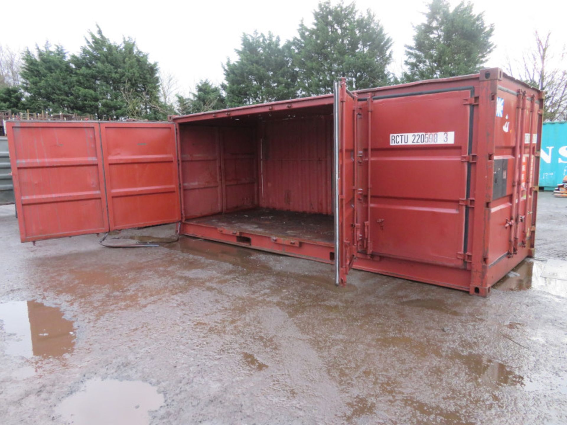 20ft Side and end opening Iso container - 8ft x 8ft x 20ft External Dimensions (Very poor - Image 3 of 10