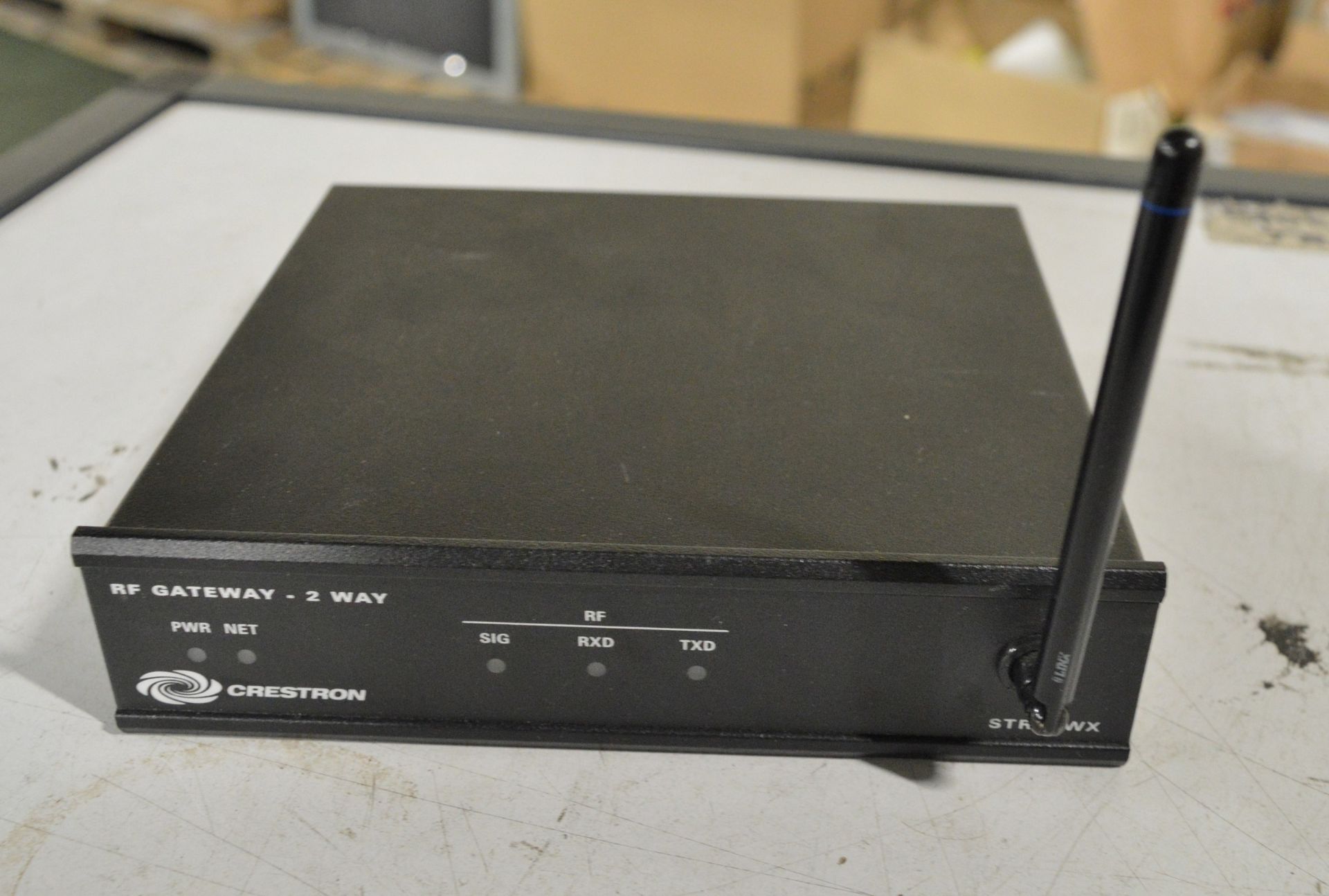 IT/Security Accessories - Crestron RF Gateway, Dome Connector adapter, USB Headset, Imagem - Image 3 of 3