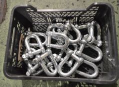 15x 40mm D-Shackles