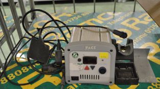 Pace ST50 Intelliheat Soldering Iron Station