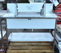 1350 x 700 single sink unit, cover unit