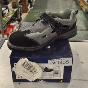 Safety shoes - Q-safe non metallic grey sandal QS7020 - 12UK 47EU