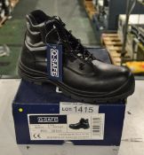 Safety boots - Q-safe non metallic safety boot QS7031 - 10.5UK 45EU