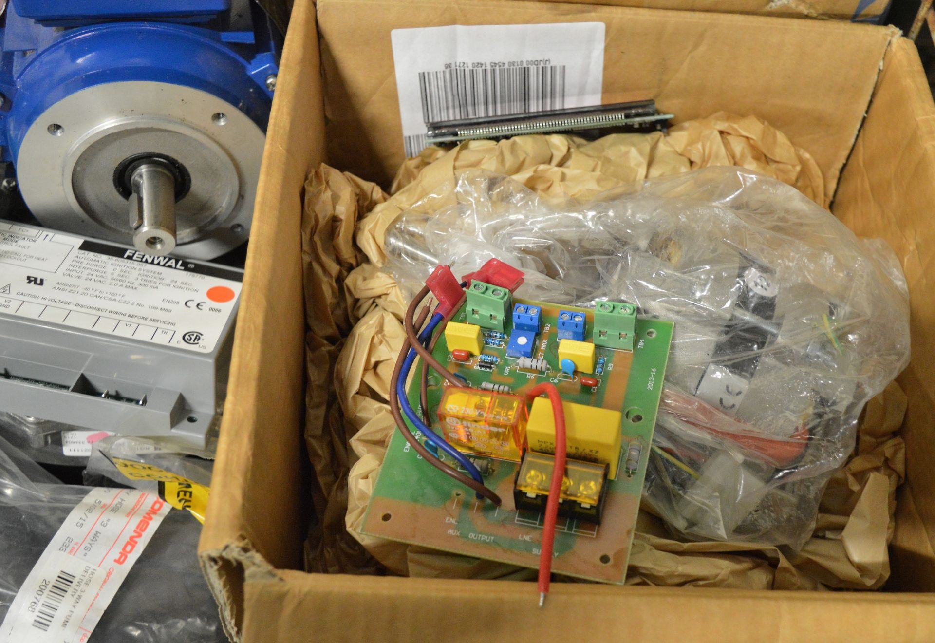 Catering supplies - circuit boards, motor, pump unit, Electrolux - Image 6 of 9