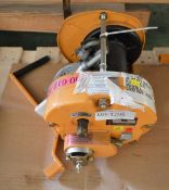 Maxpull Type GM20 Winch Drum Hand Without Wire Cable 2000kg with 1 handle